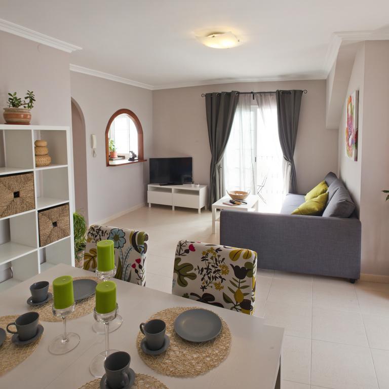 Apartment Ambrosia Nerja Zimmer foto