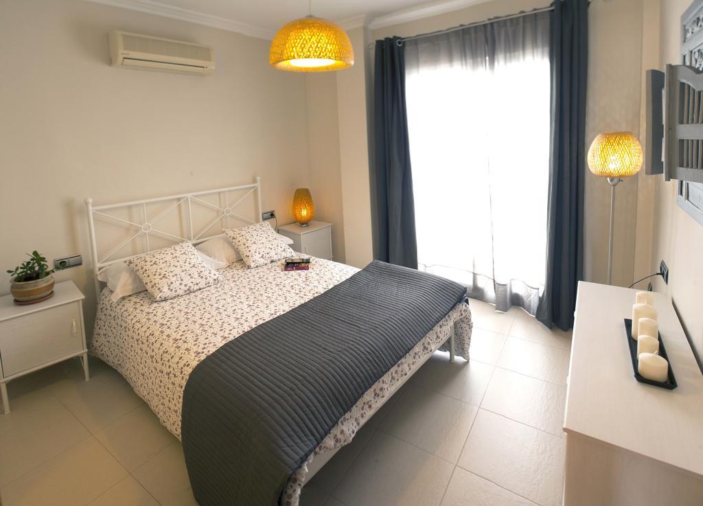 Apartment Ambrosia Nerja Zimmer foto