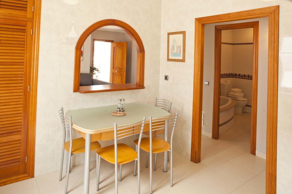 Apartment Ambrosia Nerja Zimmer foto