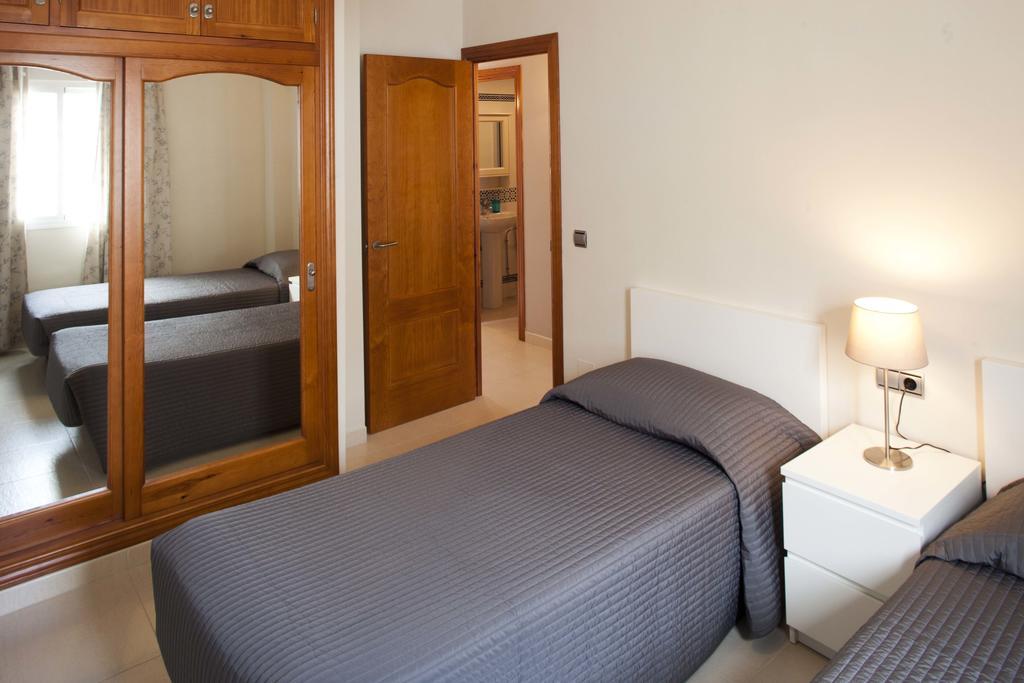 Apartment Ambrosia Nerja Zimmer foto